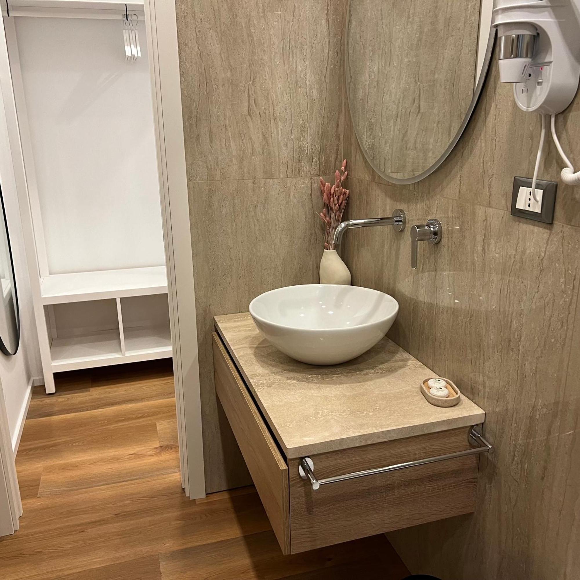 Sunrise Rooms Специя Екстериор снимка