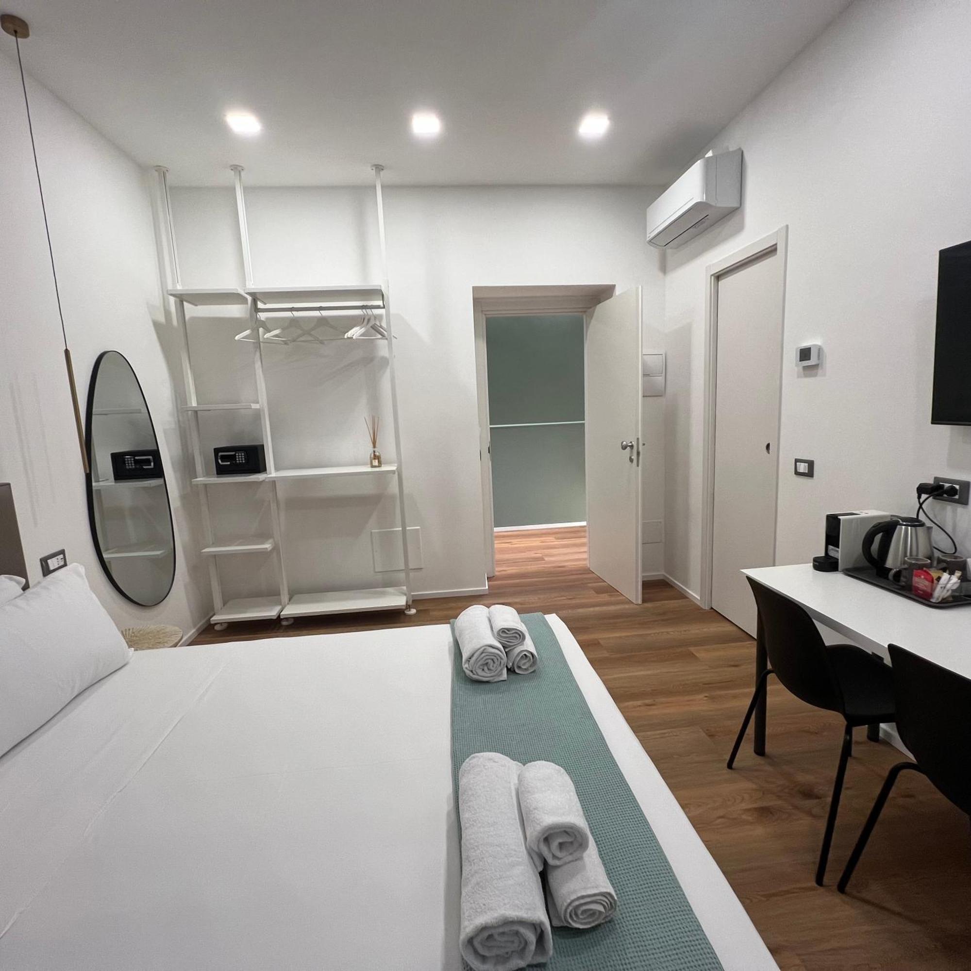 Sunrise Rooms Специя Екстериор снимка