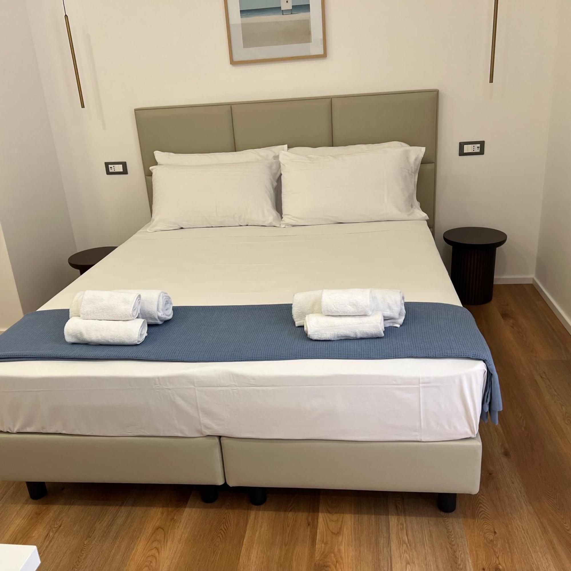 Sunrise Rooms Специя Екстериор снимка